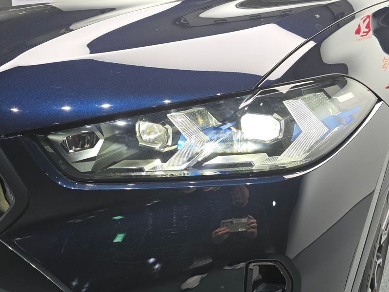 2024 BMW X6 xDrive40i M Sport photo 22