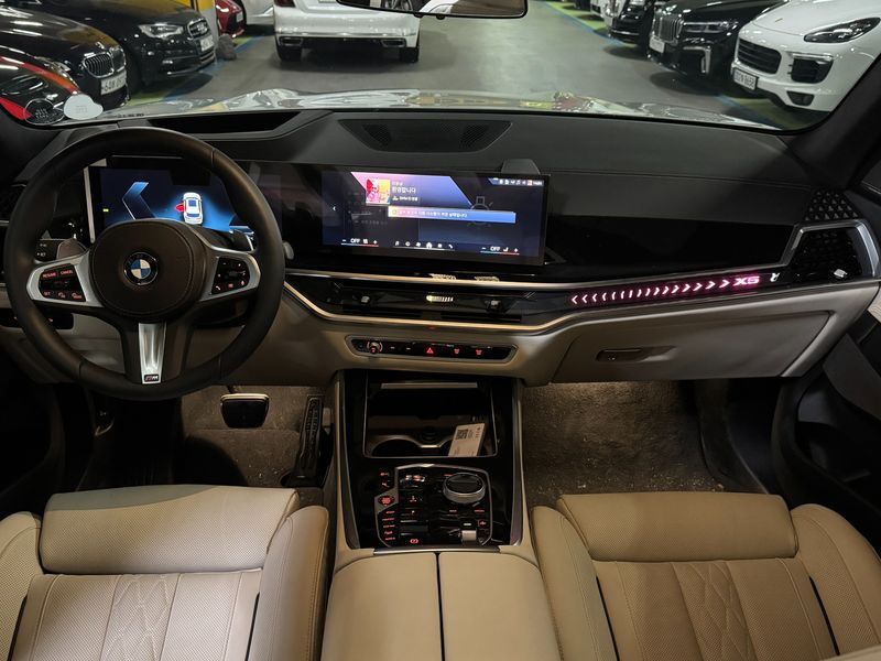 2026 BMW X5 xDrive 40i M Sport photo 7
