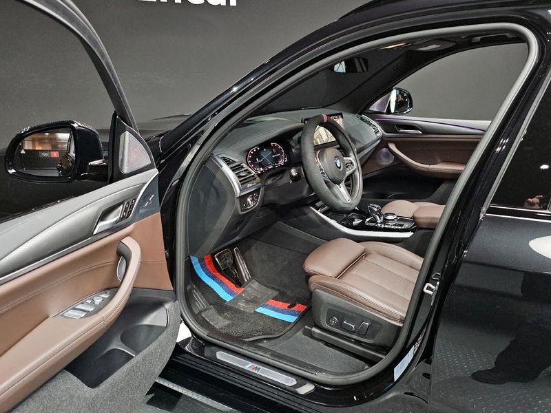 2024 BMW X3 xDrive 20i M Sports Pro photo 10