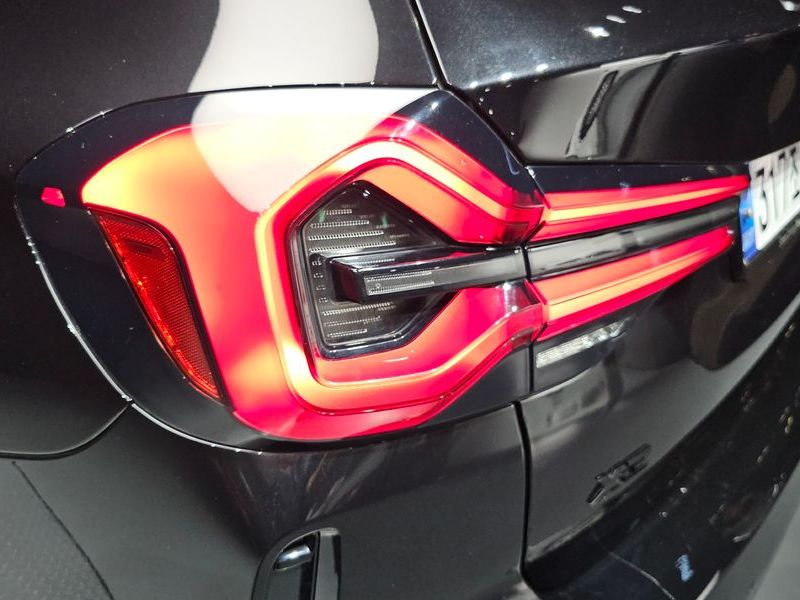 2024 BMW X3 xDrive 20i M Sports Pro photo 23