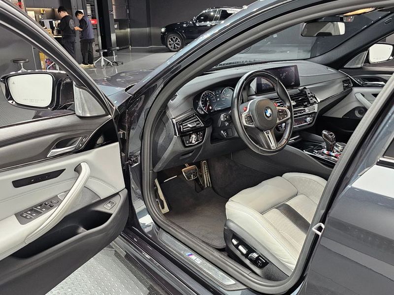 2019 BMW M5 Sedan photo 10
