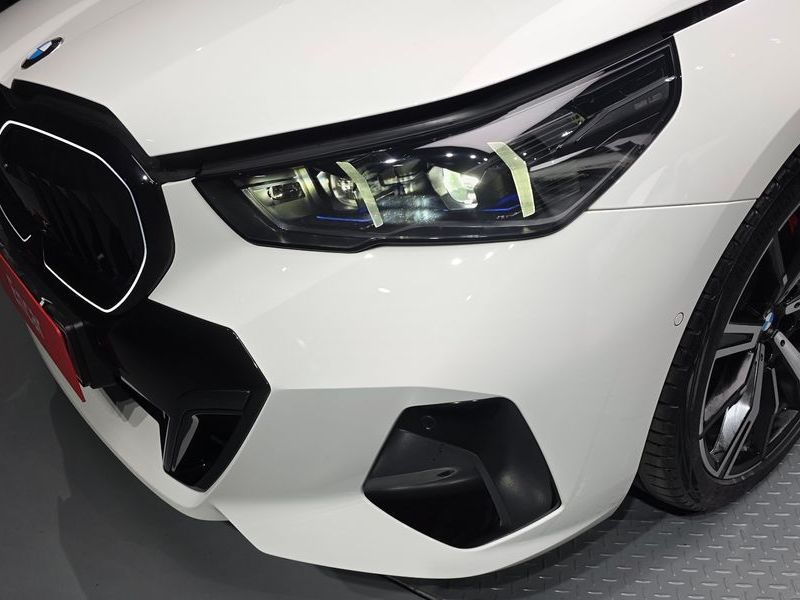 2025 BMW 5 Series 530i xDrive M Sport Pro Special Edition photo 22