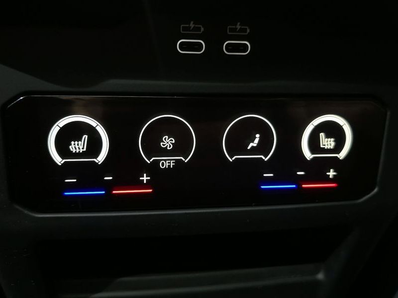 2025 BMW 5 Series 530i xDrive M Sport Pro Special Edition photo 28
