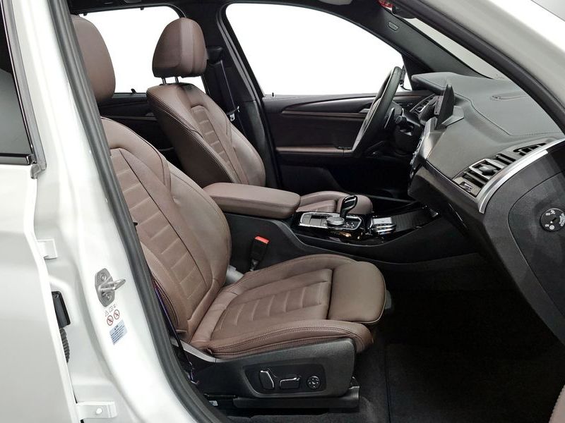 2024 BMW X3 xDrive 20i M Sports Pro photo 12
