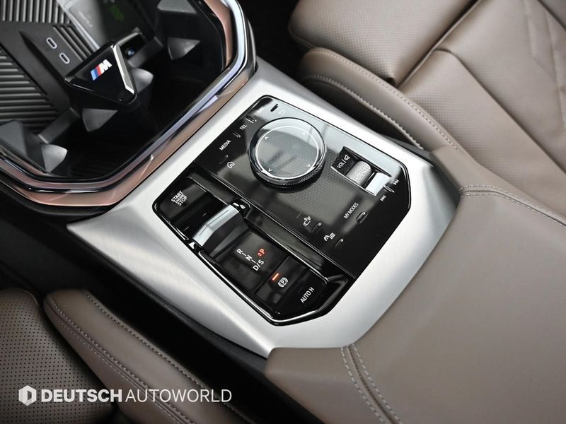 2026 BMW X3 xDrive 20 M Sport photo 9