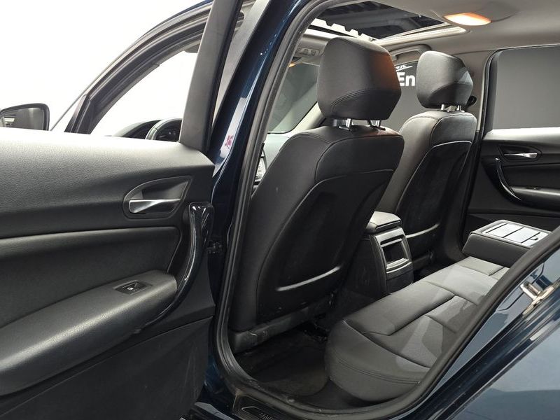 2014 BMW 1 Series 118d Urban Pack1 5Dr photo 11