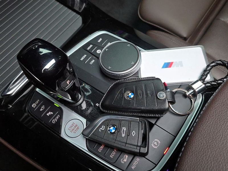 2024 BMW X4 xDrive20i M Sport photo 9