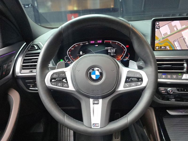 2024 BMW X4 xDrive20i M Sport photo 13