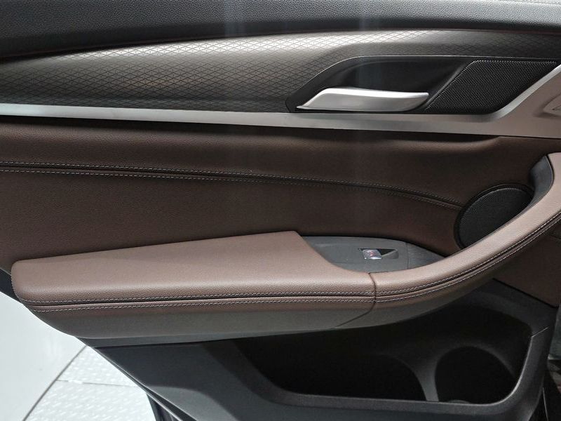 2024 BMW X4 xDrive20i M Sport photo 25