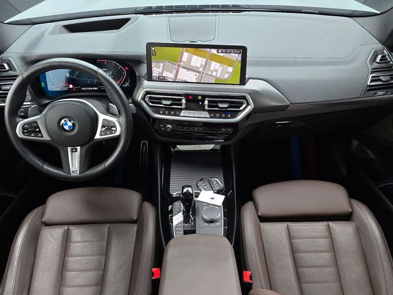 2024 BMW X3 xDrive 20i M Sports Pro photo 7