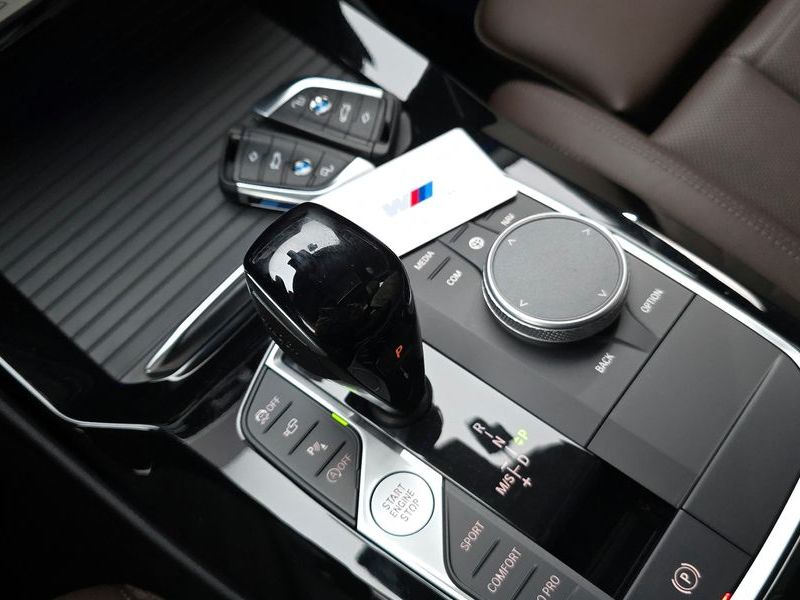 2024 BMW X3 xDrive 20i M Sports Pro photo 9