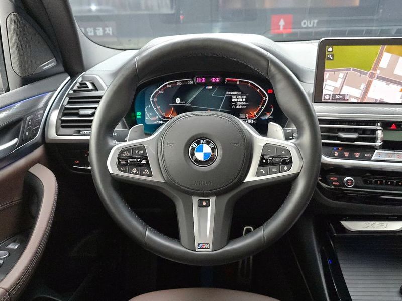 2024 BMW X3 xDrive 20i M Sports Pro photo 13
