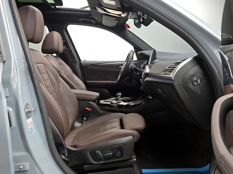 2024 BMW X3 xDrive 20i M Sports Pro photo 26