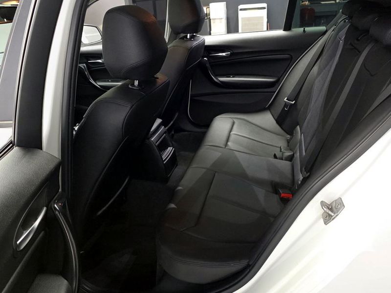 2014 BMW 1 Series 118d Urban Pack1 5Dr photo 11