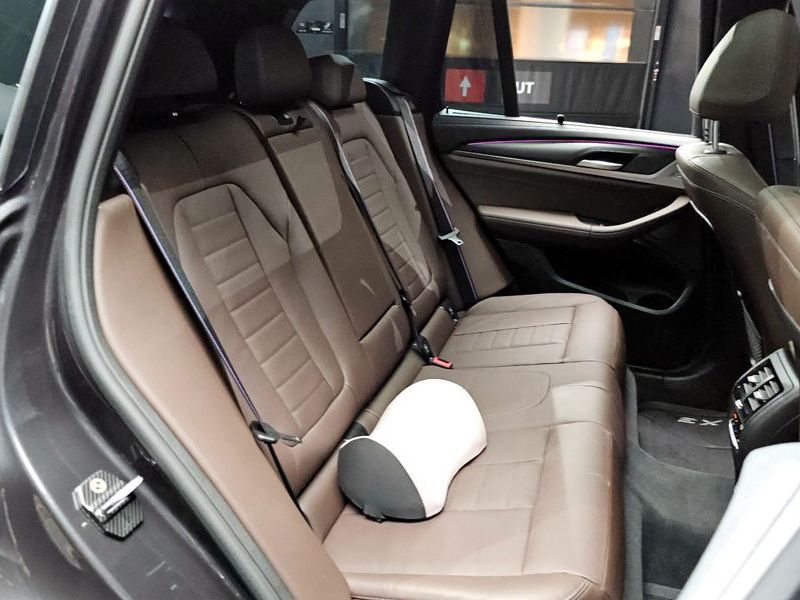2024 BMW X3 xDrive 20i M Sports Pro photo 11