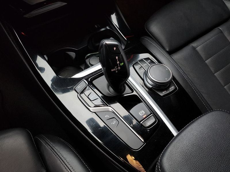 2021 BMW X3 xDrive 20i M Sport photo 9