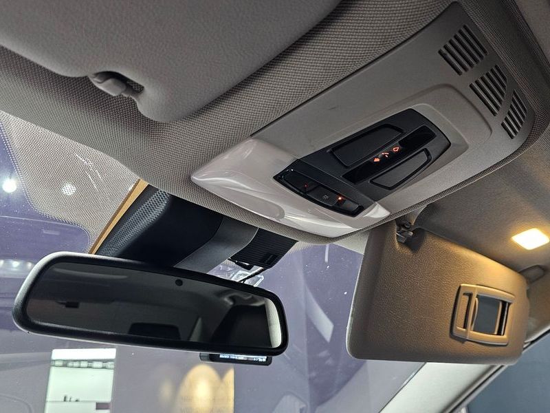 2014 BMW 3 Series 320d photo 20