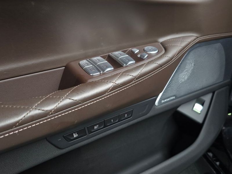 2022 BMW 7 Series 740i M Sport photo 30