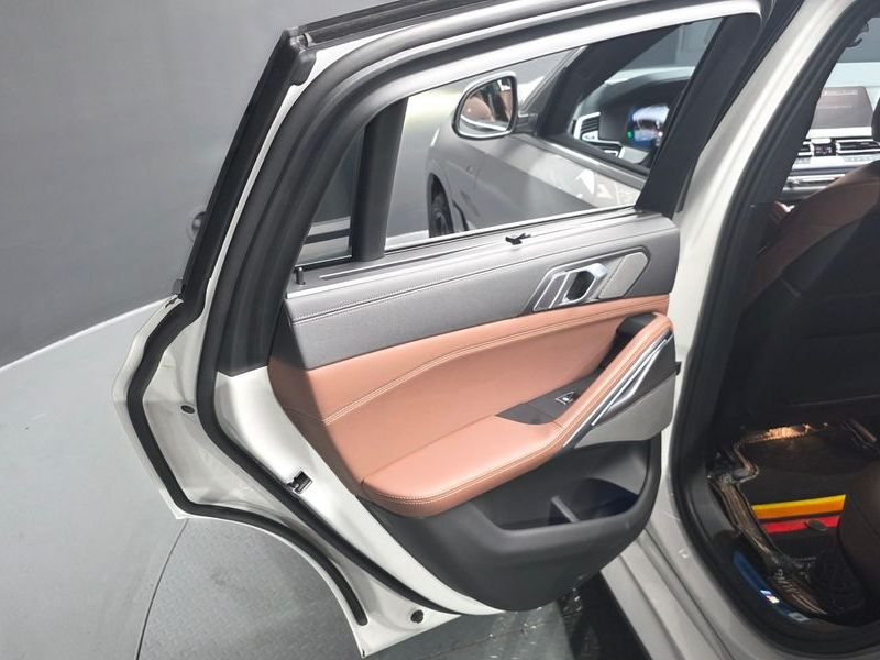 2023 BMW X6 xDrive30d M Sport photo 25