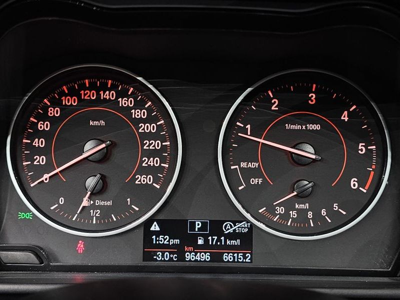 2016 BMW 1 Series 118d Sport 5Door photo 8