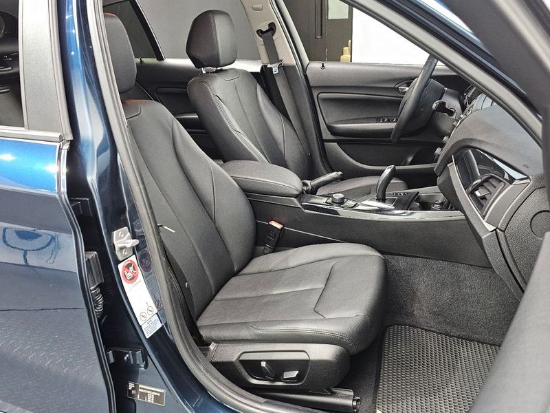 2014 BMW 1 Series 118d Urban Pack1 5Dr photo 12