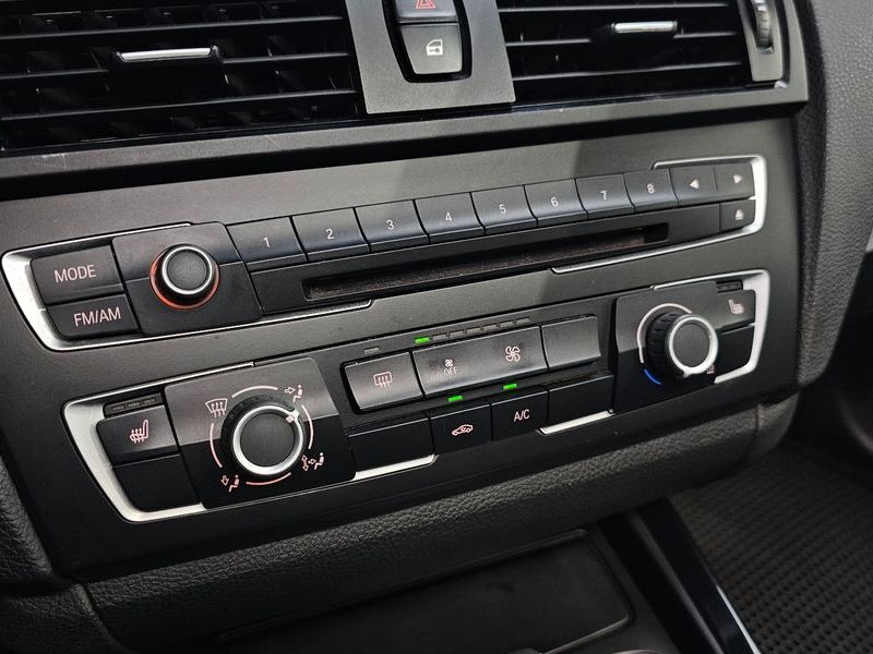 2014 BMW 1 Series 118d Urban Pack1 5Dr photo 18