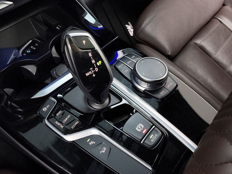 2021 BMW X3 xDrive 20i M sports Online Exclusive Edition photo 9