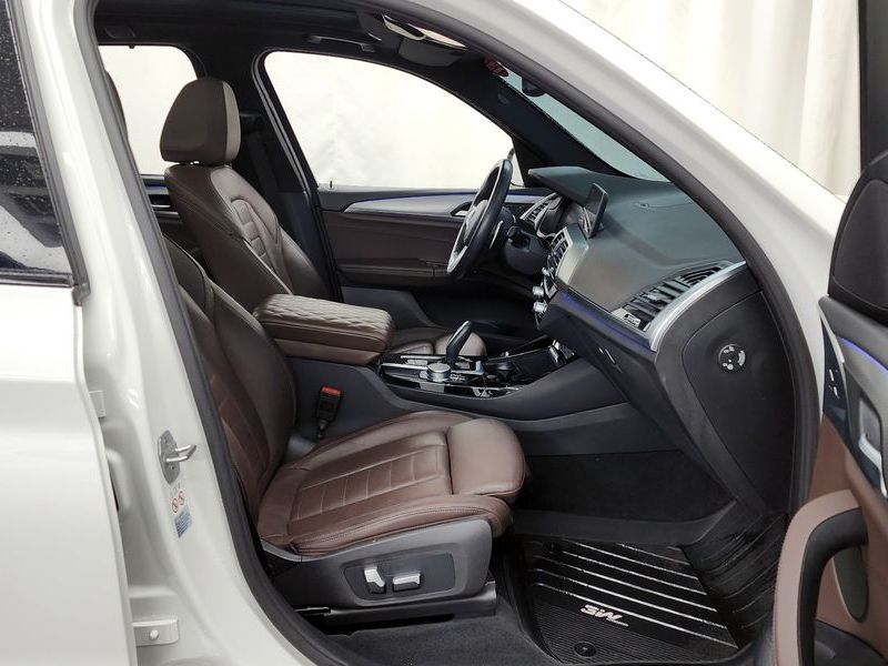 2021 BMW X3 xDrive 20i M sports Online Exclusive Edition photo 11