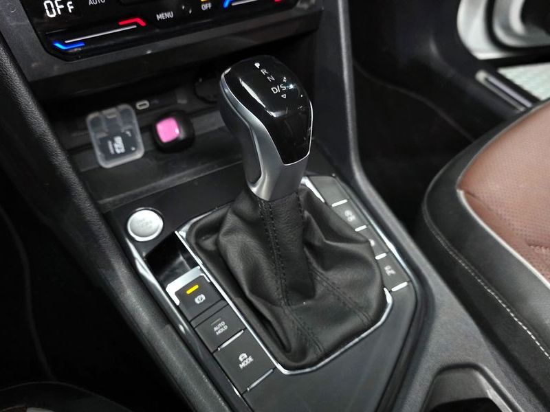 2023 Volkswagen Tiguan 2.0 TDI Prestige photo 9