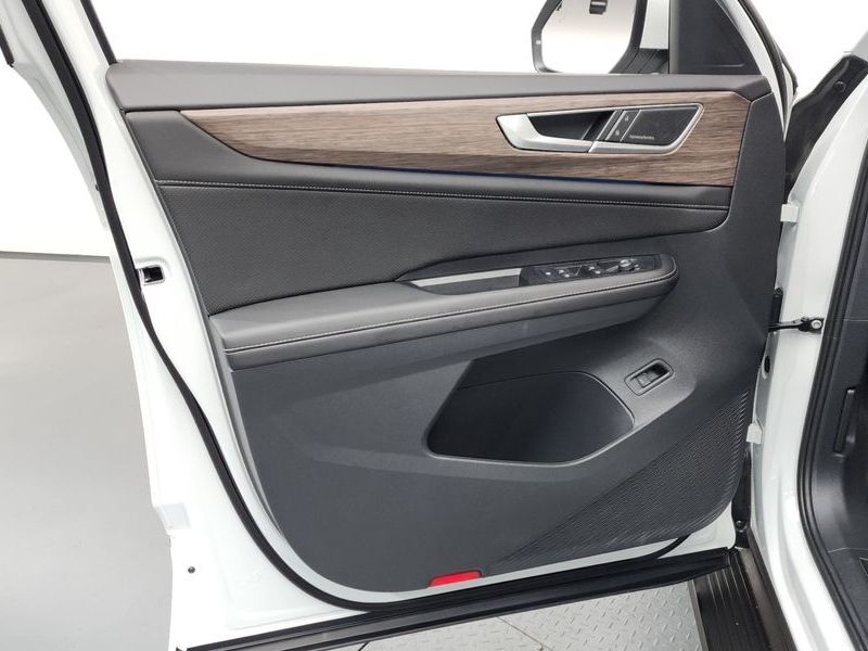 2025 Volkswagen 아틀라스 2.0 TSI R-LINE 7-Seater photo 24