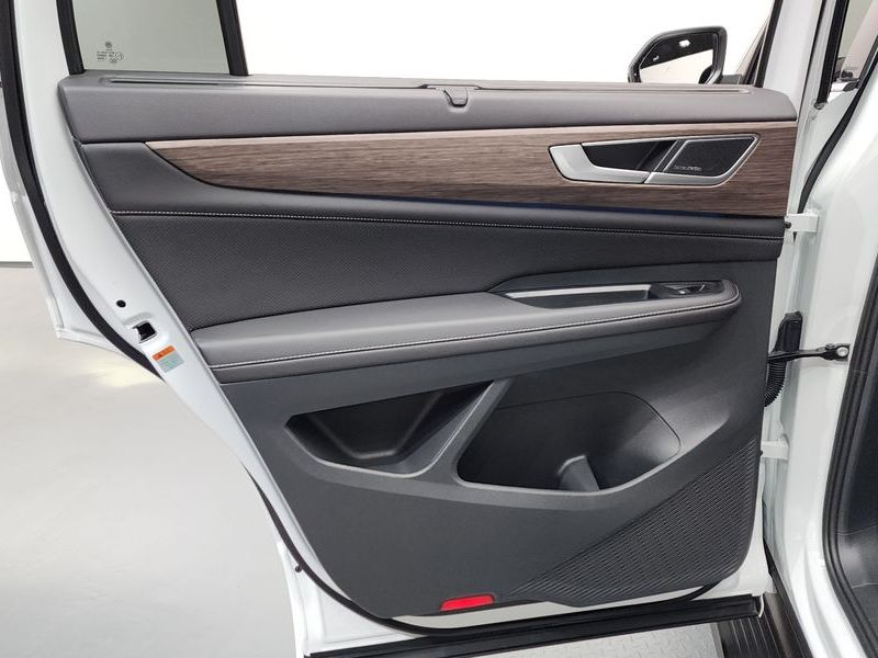 2025 Volkswagen 아틀라스 2.0 TSI R-LINE 7-Seater photo 25