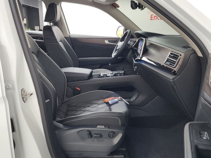 2025 Volkswagen 아틀라스 2.0 TSI R-LINE 7-Seater photo 26