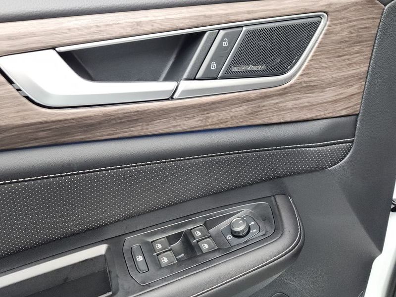 2025 Volkswagen 아틀라스 2.0 TSI R-LINE 7-Seater photo 29
