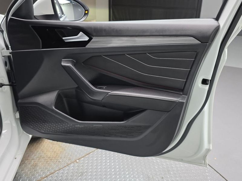 2023 Volkswagen Jetta 1.5 TSI Prestige photo 25