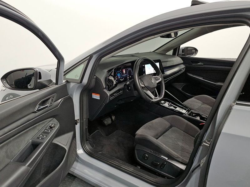 2024 Volkswagen Golf 2.0 TDI Prestige photo 10