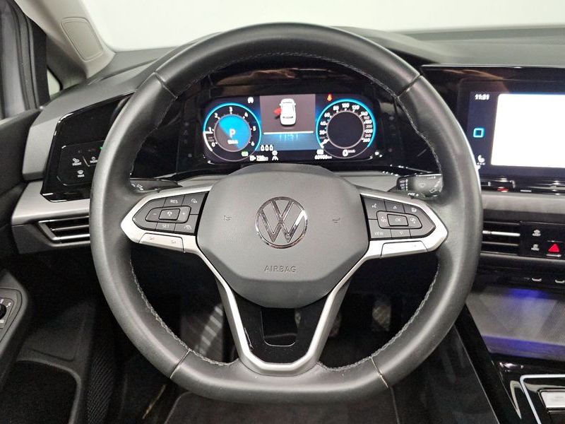 2024 Volkswagen Golf 2.0 TDI Prestige photo 13