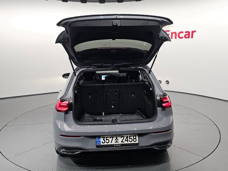 2024 Volkswagen Golf 2.0 TDI Prestige photo 20