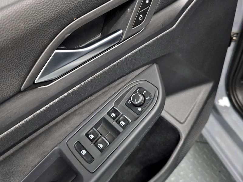2024 Volkswagen Golf 2.0 TDI Prestige photo 27