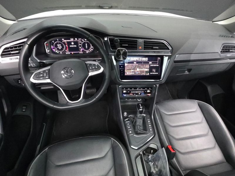 2023 Volkswagen Tiguan 2.0 TDI Prestige photo 7
