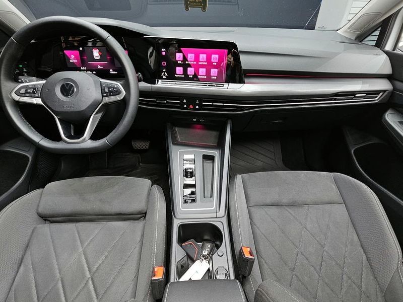 2022 Volkswagen Golf 2.0 TDI Prestige photo 7
