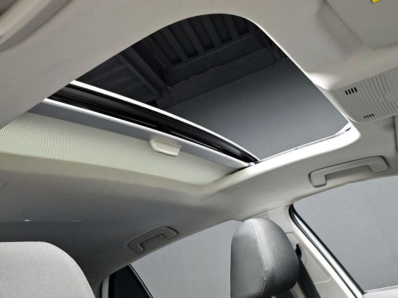 2022 Volkswagen Golf 2.0 TDI Prestige photo 19