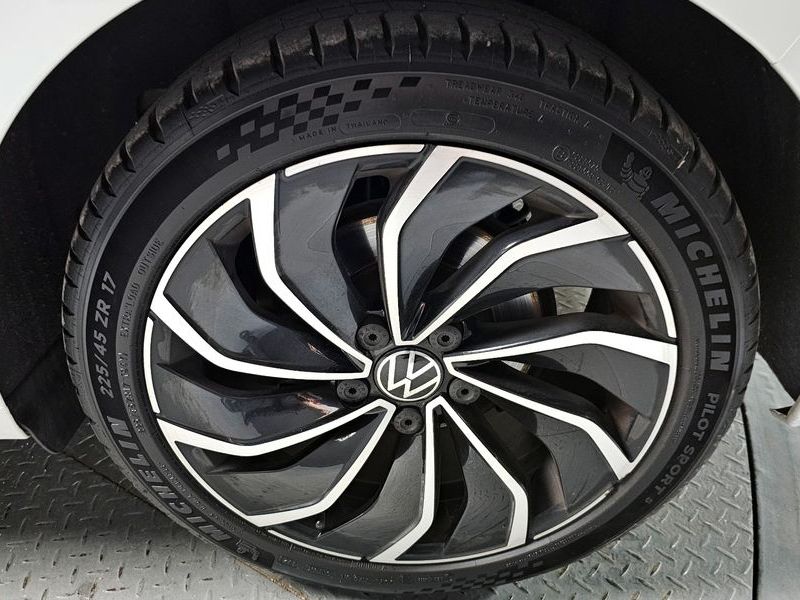 2022 Volkswagen Golf 2.0 TDI Prestige photo 21