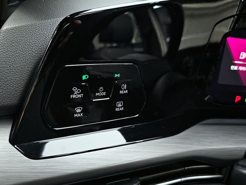 2022 Volkswagen Golf 2.0 TDI Prestige photo 28