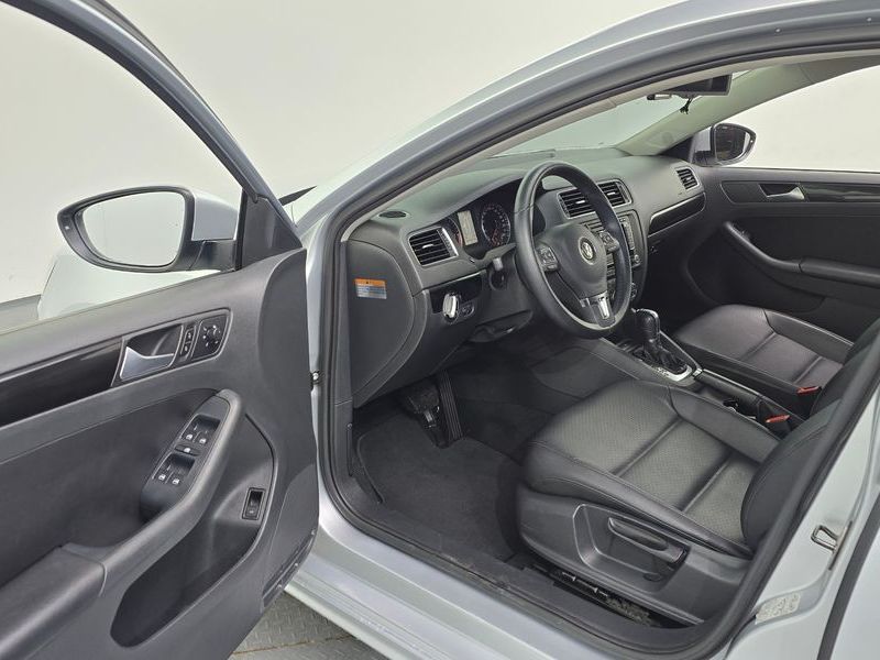 2013 Volkswagen Jetta 2.0 TDI 6th photo 10