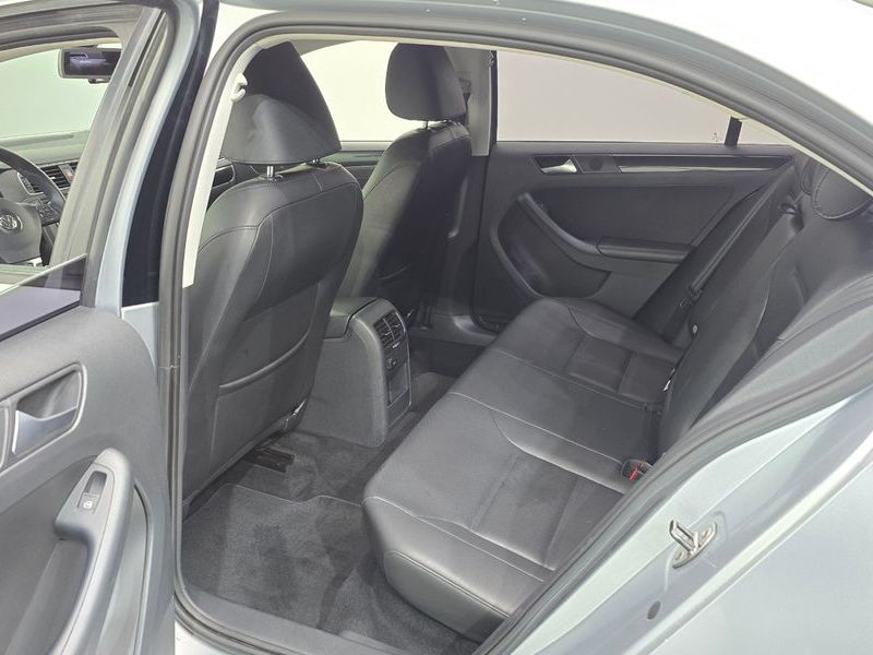 2013 Volkswagen Jetta 2.0 TDI 6th photo 11
