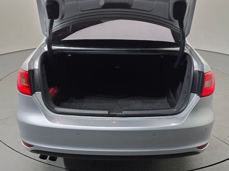 2013 Volkswagen Jetta 2.0 TDI 6th photo 17