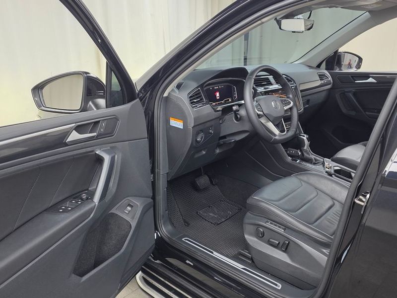 2023 Volkswagen Tiguan 2.0 TDI Prestige photo 10
