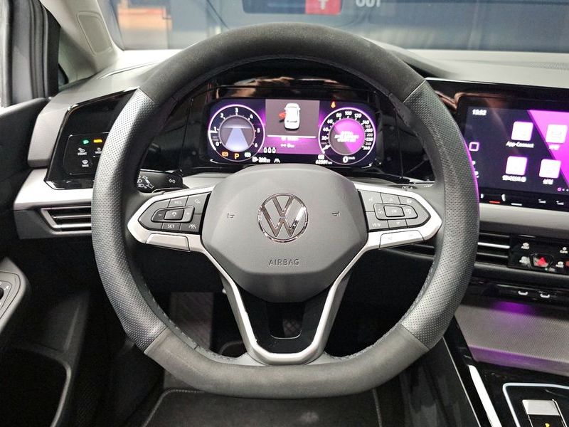 2024 Volkswagen Golf 2.0 TDI Prestige photo 13