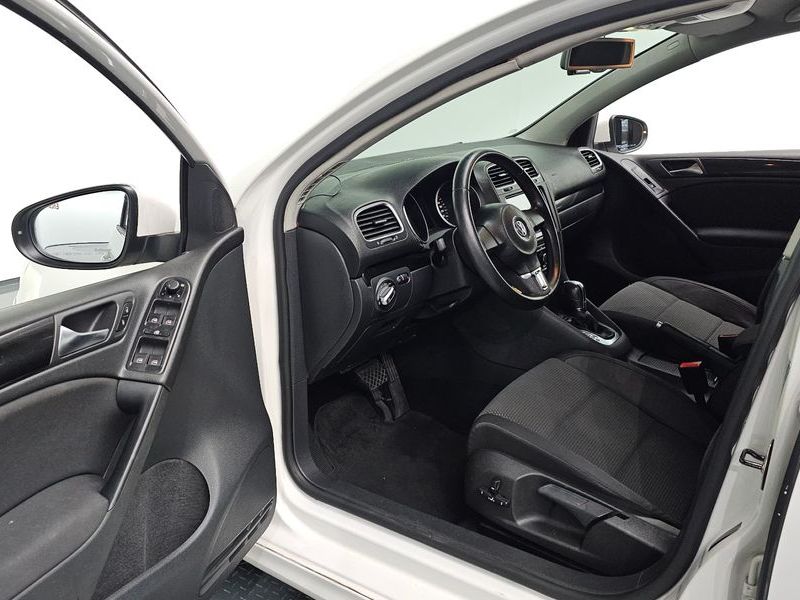 2013 Volkswagen Golf 1.6 TDI Blue Motion StyleEdition photo 10