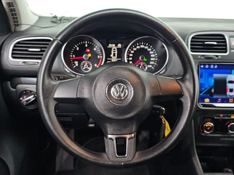 2013 Volkswagen Golf 1.6 TDI Blue Motion StyleEdition photo 13